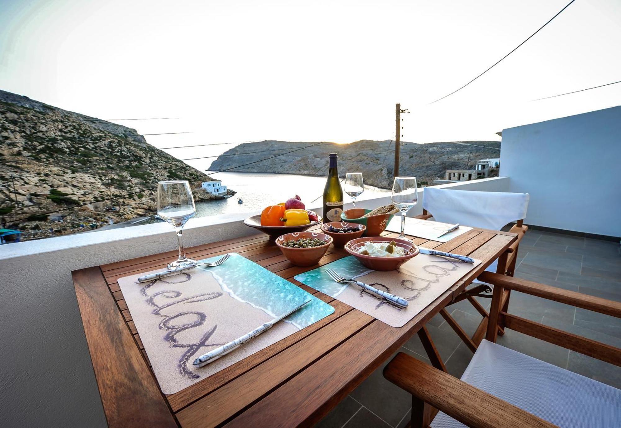 דירה Droufakos' - Beachfront Lux 2bd Apt. W. Views Cherronisos (Sifnos)